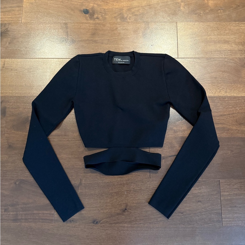 Women's Black Long Sleeve Crop Top